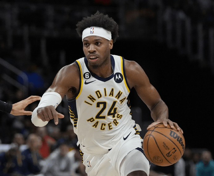 九游体育官网-包含风云突变！印第安纳步行者国际比赛日门线救险，法甲版图或变，引发热议，控场能力受关注的词条-九游体育官网